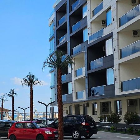 Luxury Aparthotel Promenada In Building Stefan Prima Linie La Mare Năvodari Buitenkant foto