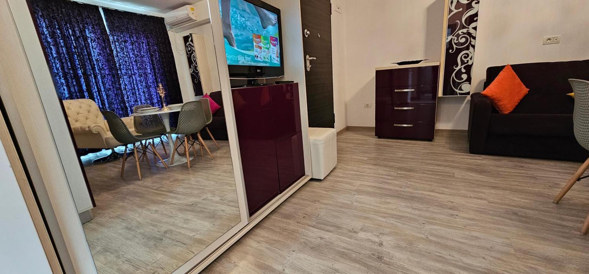 Luxury Aparthotel Promenada In Building Stefan Prima Linie La Mare Năvodari Buitenkant foto