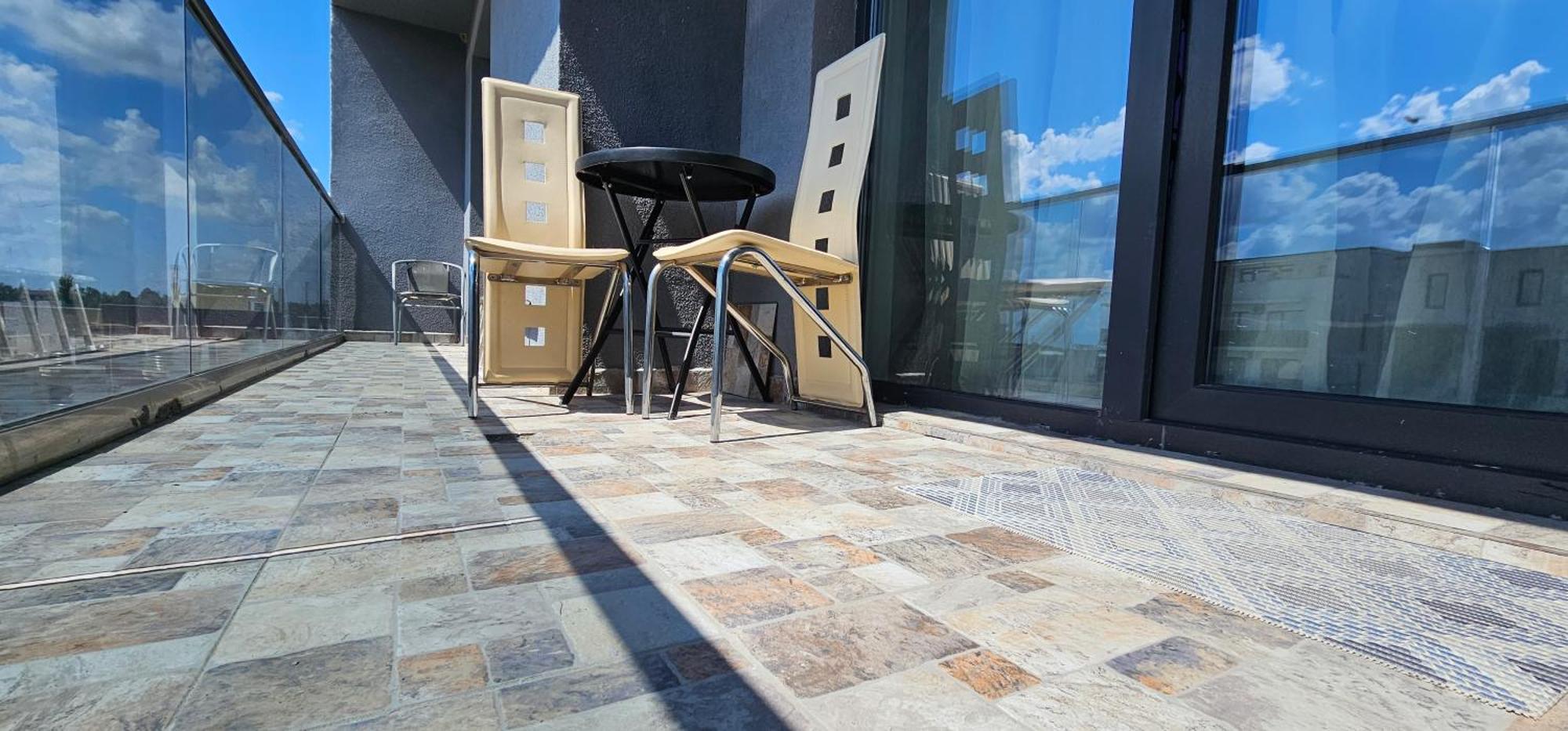 Luxury Aparthotel Promenada In Building Stefan Prima Linie La Mare Năvodari Buitenkant foto