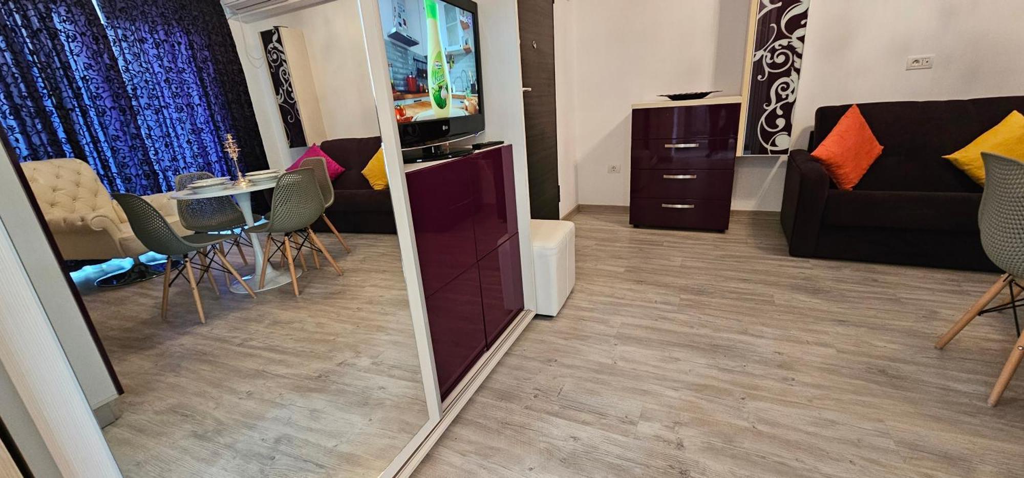 Luxury Aparthotel Promenada In Building Stefan Prima Linie La Mare Năvodari Buitenkant foto